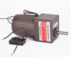 Gearmotor 10 Watt - 8 Rpm - 230 Volt - 1:180