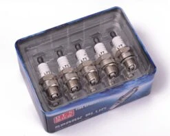 Tændrør Til 43, 49 Og 52 Cc 2-taktsmotorer -Værktøj Salgsbutik tndrr til 43 49 og 52 cc 2 taktsmotorer 2